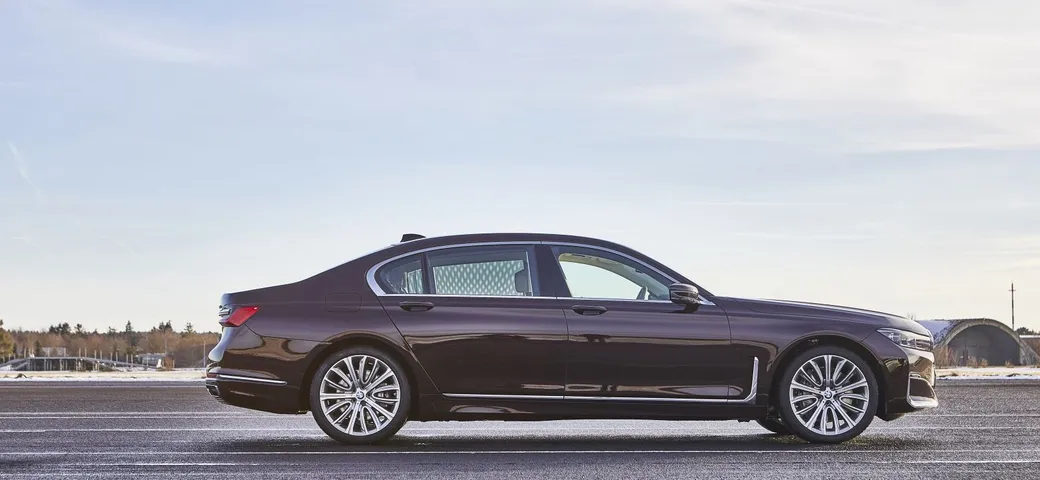 Nuova BMW Serie 7: le indiscrezioni sulle motorizzazioni