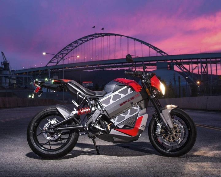Victory Empulse TT: made in USA, elettrica e versatile