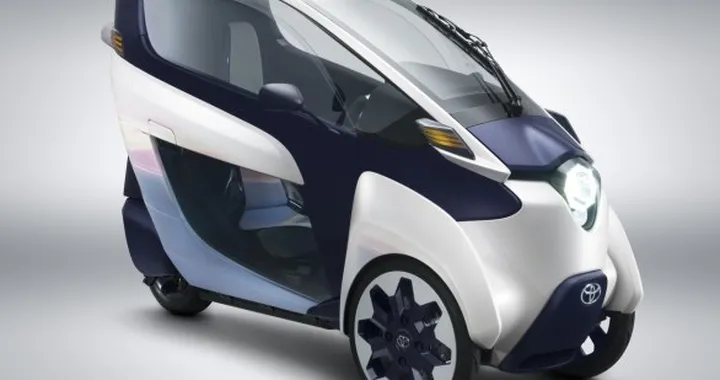 Toyota i-ROAD al Salone di Ginevra 2013 /video