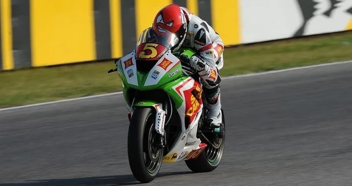 Superstock 600 Misano 2014: vince Faccani su Caricasulo e Stirpe
