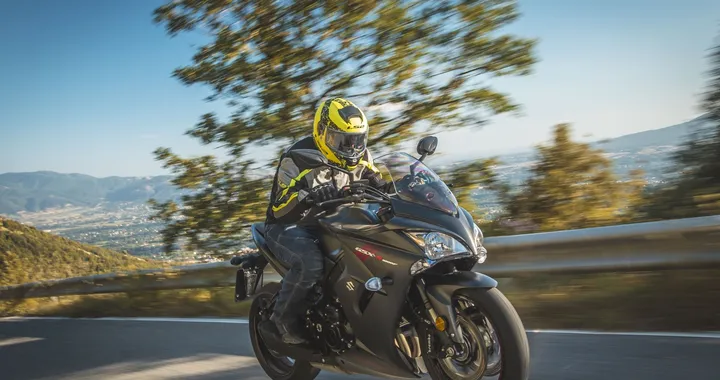 Suzuki GSX-S 1000F ABS: la prova della Sport Tourer giapponese