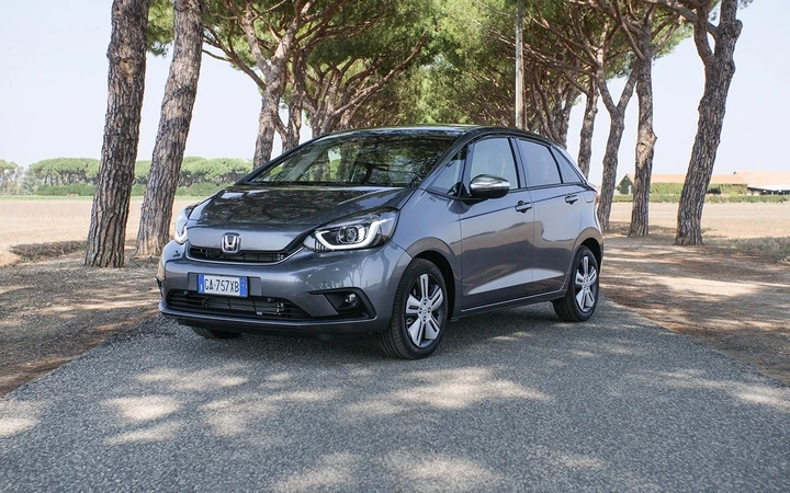 Nuova Honda Jazz 2020, la prova su strada (VIDEO)