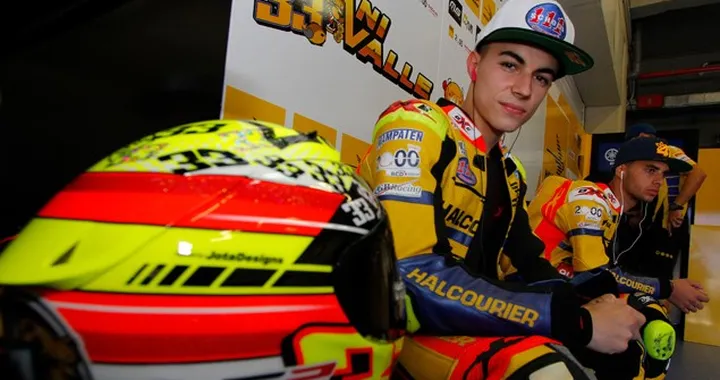 WorldSSP300, Valle con Halcourier Racing, Grünwald con Freudenberg Racing