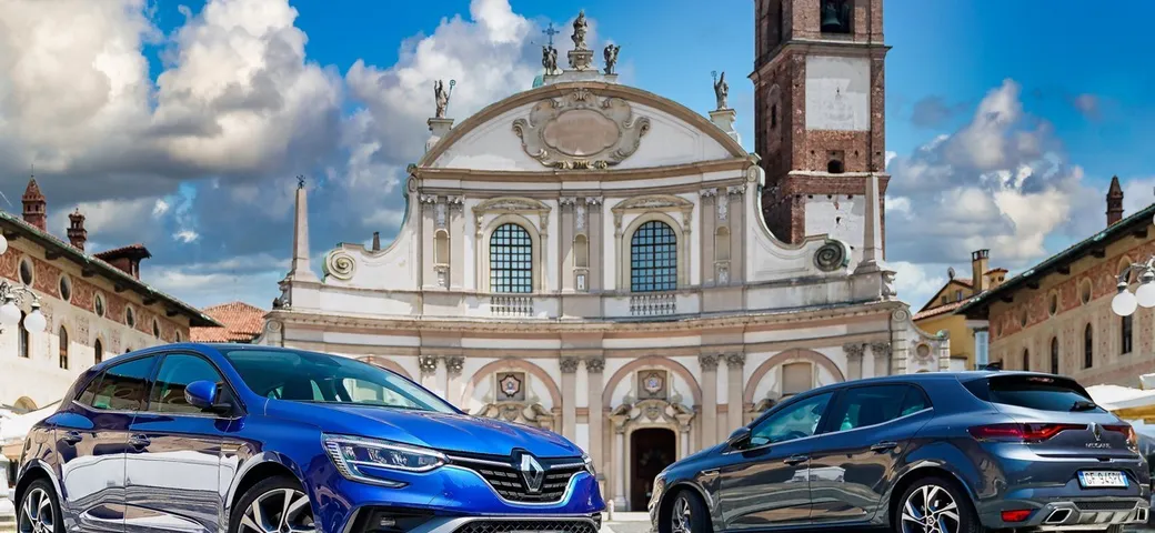 Renault Megane E-Tech Plug-in berlina: prova, autonomia, allestimenti, prezzi