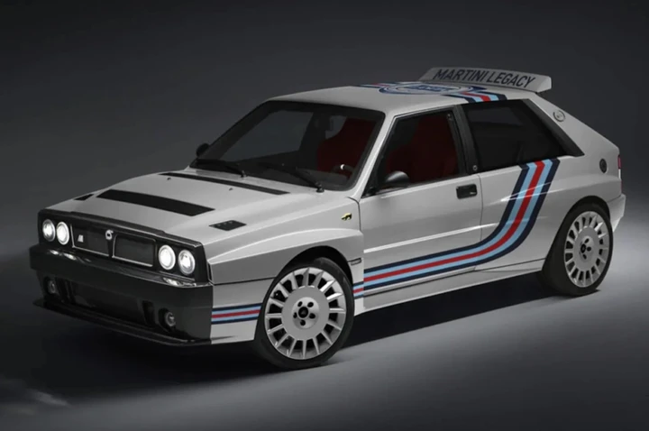 Delta Futurista: la serie speciale con i colori Martini Racing