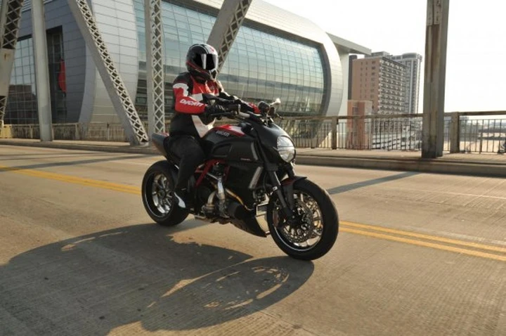 Ducati Diavel Turbo da 236 cavalli