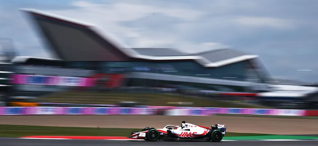 GP di Silverstone: pericolo invasione di pista in F1