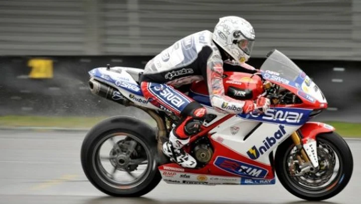 Carlos Checa: 