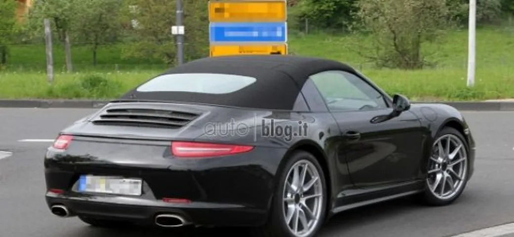 Foto spia Porsche 911 Targa