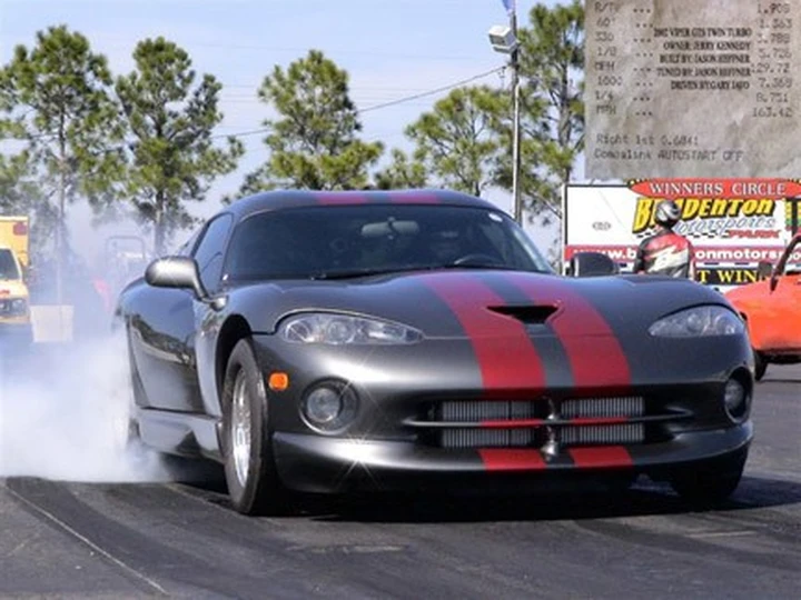 1.700 Cv in una Viper (stradale)? Si può!