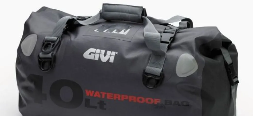 Givi presenta all'Eicma le sacche TW01 e TW02