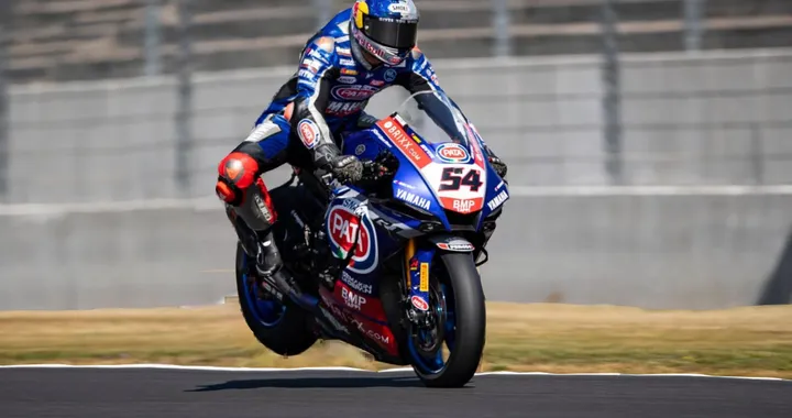 SBK, Magny-Cours: Razgatlioglu domina Gara 1. A podio Locatelli