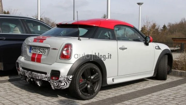 Foto spia Mini Coupè John Cooper Works GP