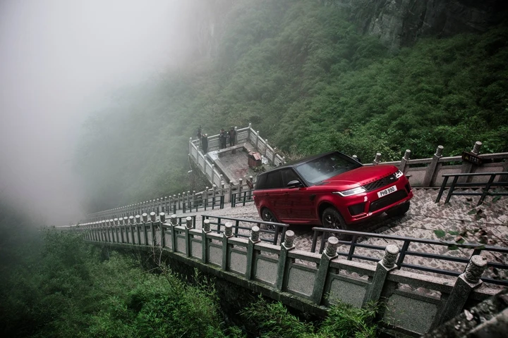 Range Rover Sport: un milione di esemplari