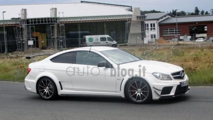 Foto Spia Aero-kit Mercedes C63 AMG Black Series
