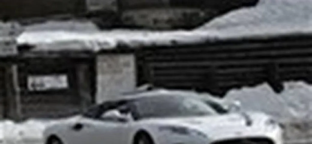 Video: Autocar prova la Spyker C8 Aileron