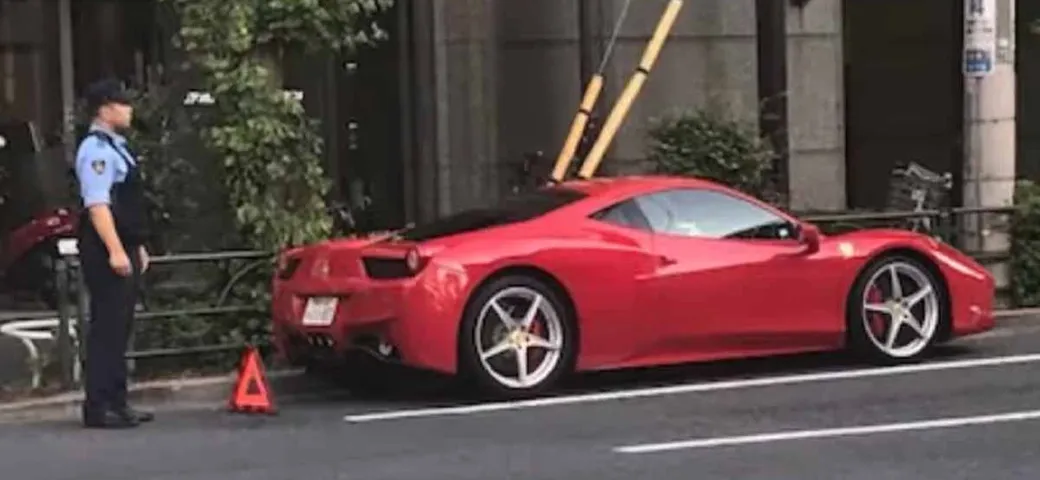 Usata come un mulo, questa Ferrari ha percorso 400.000 km: record