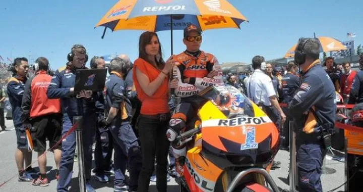 Casey Stoner: "Sono il Campione del Mondo, non mi arrendo facilmente"