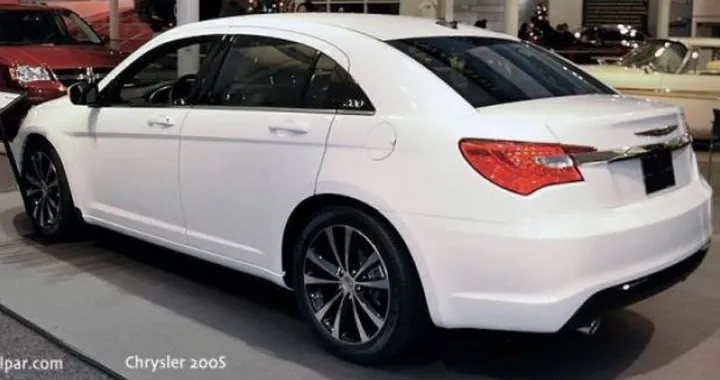 Chrysler: in arrivo il cambio automatico a 8 rapporti e nuovi modelli sportivi nel 2011
