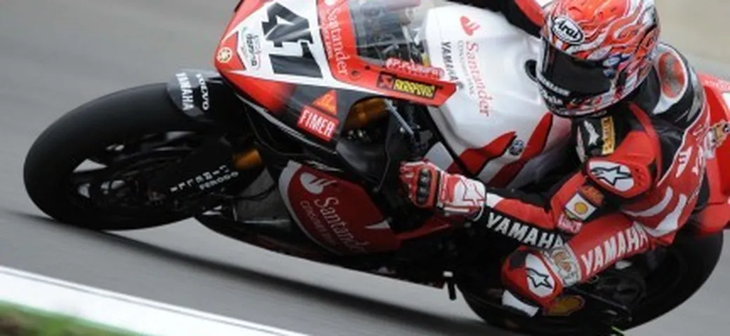 SBK a Magny Cours: Haga, Bayliss e Checa in un solo decimo