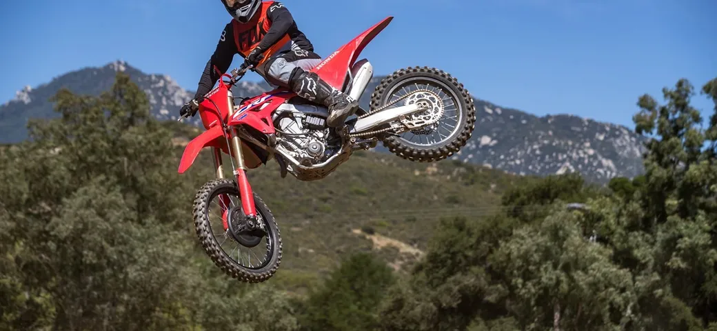 Honda CRF450R MY 2021: il rinnovo nel segno di Tim Gajser
