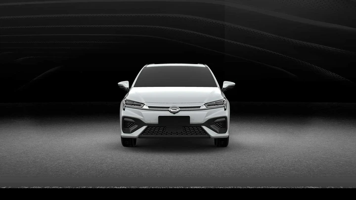 Auto elettriche: GAC Motor Aion S sfida Tesla