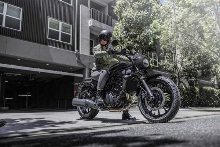 Kawasaki: confermati i prezzi per la gamma 500 in Italia, si parte da 5.990 euro