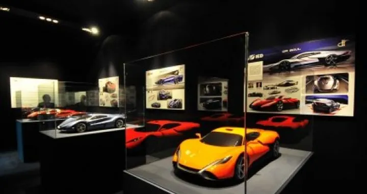 Ginevra Live 2009: la futura Supercar DR