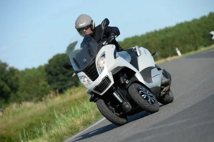 Peugeot Scooters: finanziamento su Metropolis 400 e Geopolis 300 GT