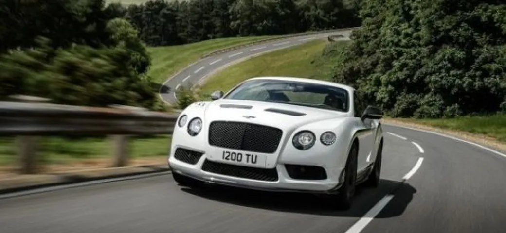 Bentley Continental GT3-R in video