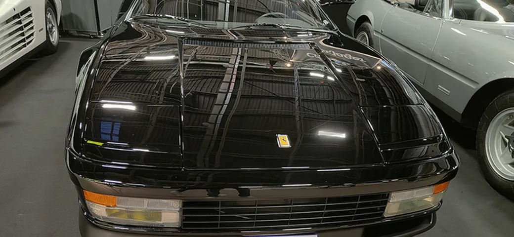 Ferrari Testarossa di Carolina di Monaco, pezzo unico dal sangue blu all'asta
