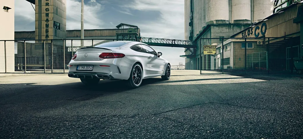 Mercedes-AMG C 63 S Coupé [Video]