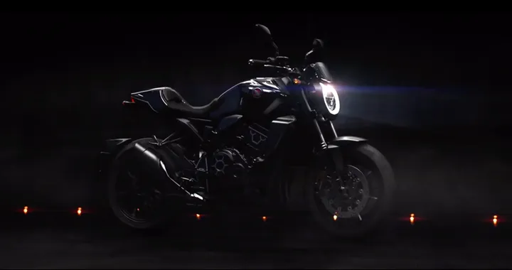 Honda CB1000 Black Edition