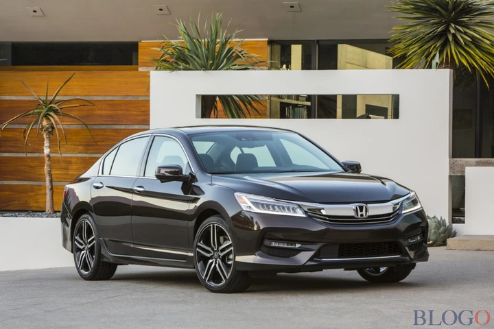 Honda Accord 2016: arrivano Apple CarPlay e Android Auto