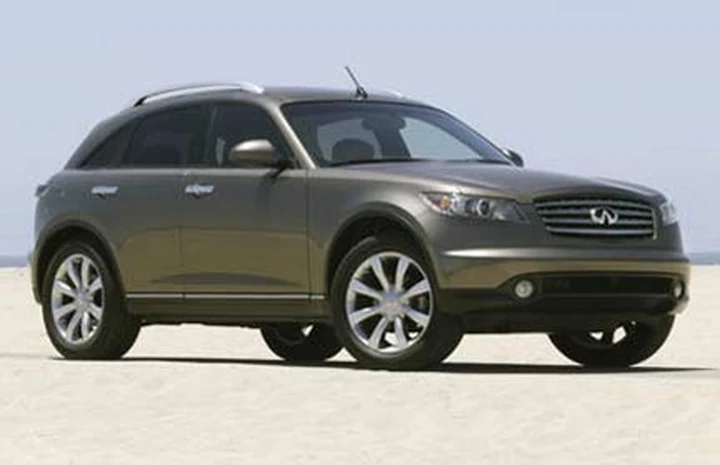 La prossima Infiniti FX avrà anche una motorizzazione ibrida