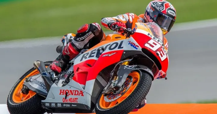 MotoGP Brno, “libere”: la musica non cambia, Marquez sull’asciutto Marquez sul bagnato