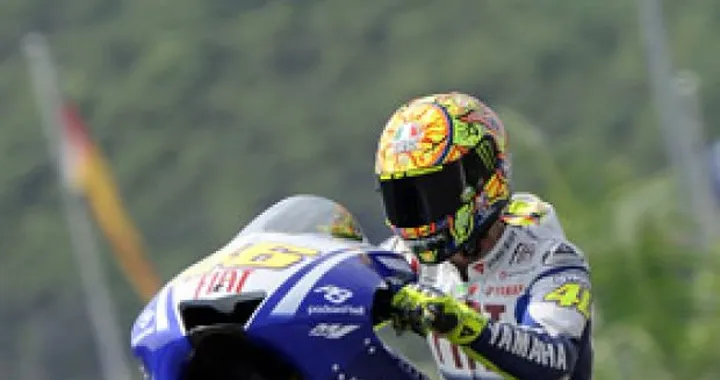 Rossi, "Una stagione indimenticabile". Lorenzo: "Voglio vincere davanti ai miei tifosi"