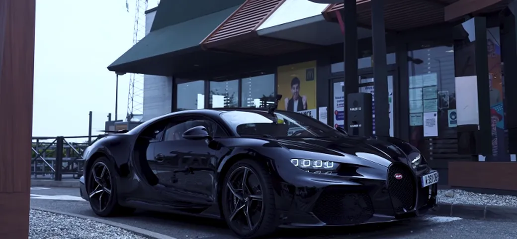 Al McDrive con una Bugatti Chiron Super Sport: che supplizio! [Video]