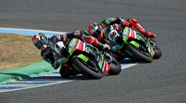 Kawasaki: duello Rea-Sykes per il titolo SBK in Qatar