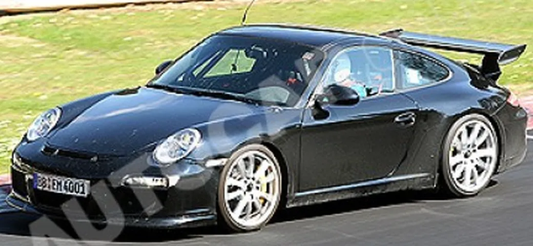 Porsche 911 restyling: iniezione diretta anche per GT3, Turbo e GT2