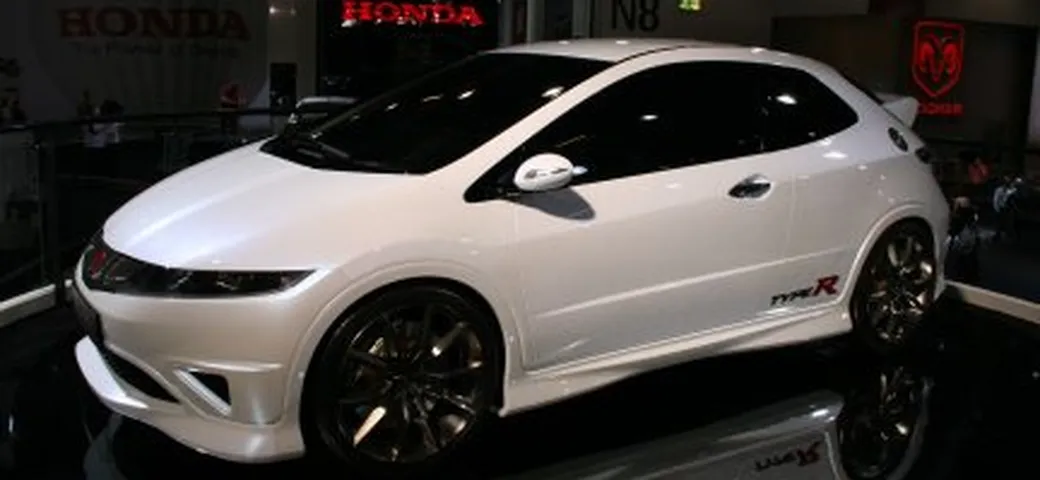 Honda Civic Type-R: presentazione in settimana