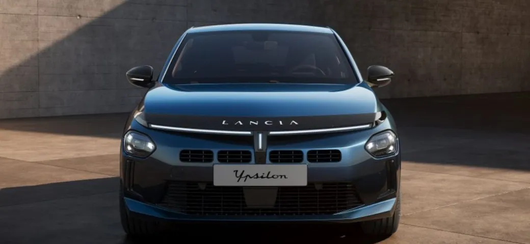 Lancia Ypsilon, la versione a benzina con cambio manuale cambierà le sue sorti?