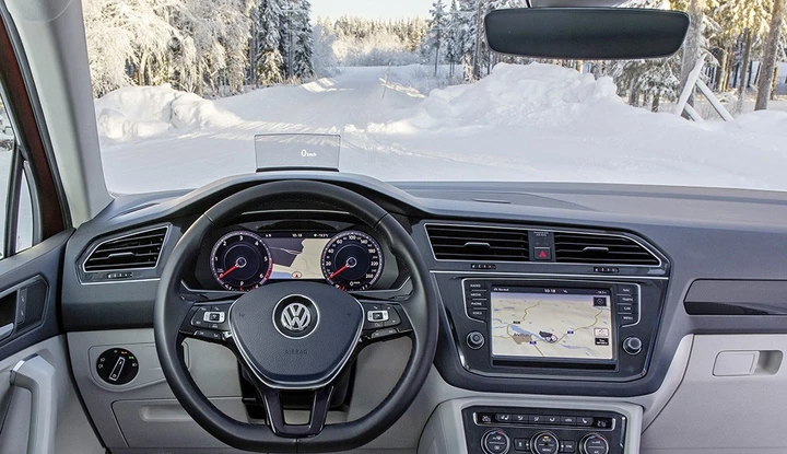 Il nuovo parabrezza di Volkswagen si sbrina da solo