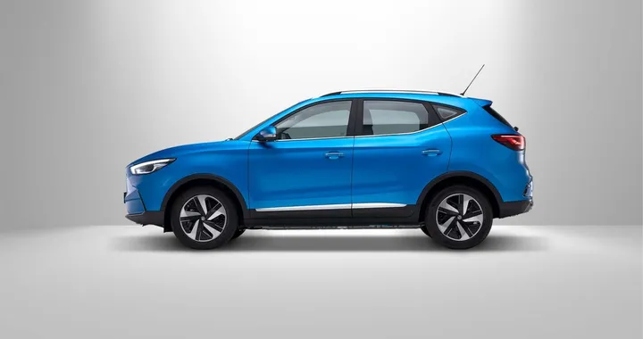 MG ZS: in arrivo la nuova versione a benzina?