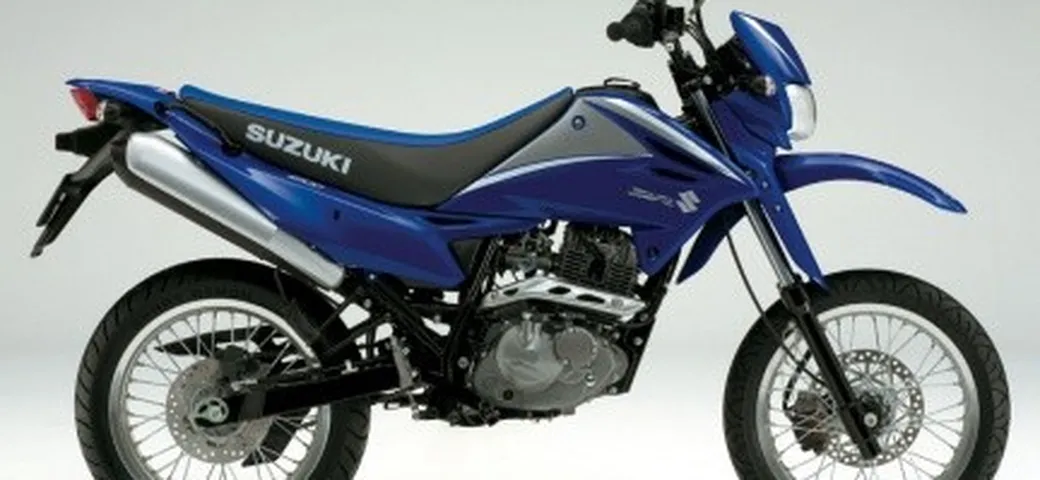 Salone di Parigi: Suzuki DR 125 SM