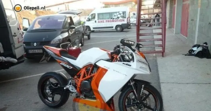 KTM RC4 690R by Mototech avvistata in Spagna