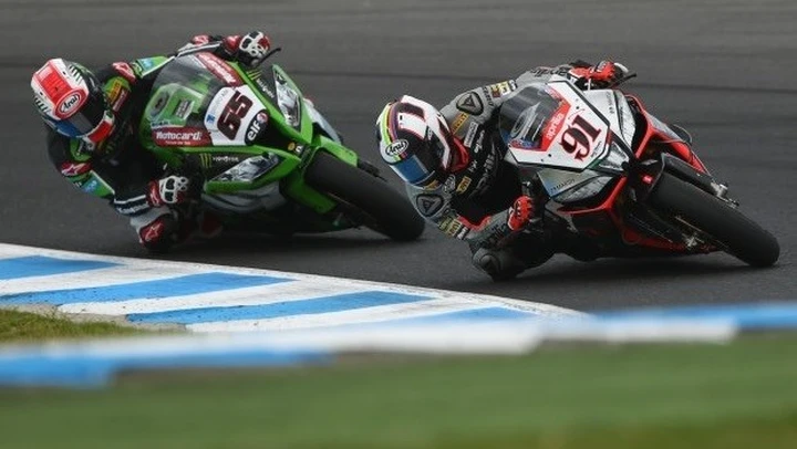 SBK Australia 2015: Rea vince subito in Gara-1, Haslam trionfa in Gara-2 [Foto]