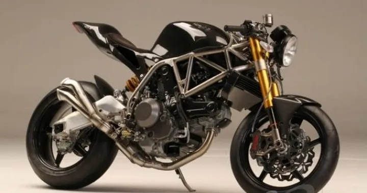 NCR: in arrivo le nuove M4 ed M4 One Shot. 132CV per 126kg!