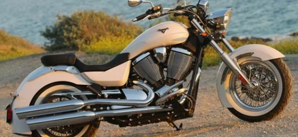 Victory Motorcycles 2013 e Boardwalk