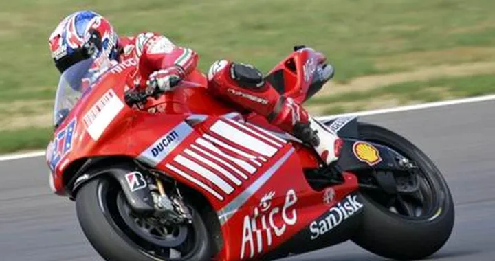Estoril Fp1 si aprono le danze: DesmoStoner e poi Rossi!